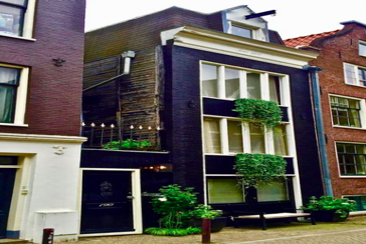 Amsterdam, Nederland, 2 Bedrooms Bedrooms, ,Huis,Koop,Nieuwe Leliestraat ,1200