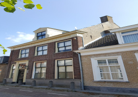 4926 AN, Nederland, 5 Bedrooms Bedrooms, ,Huis,Koop,Nieuwlandsedijk,1264